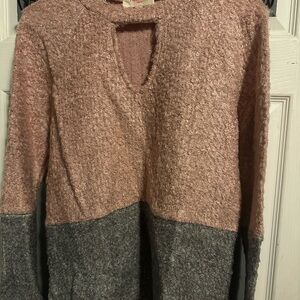 Warm sweater light pink and Gray pairs nice with some jeans